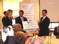 Apollo - Đại học Anh quốc đầu tiên ở VN